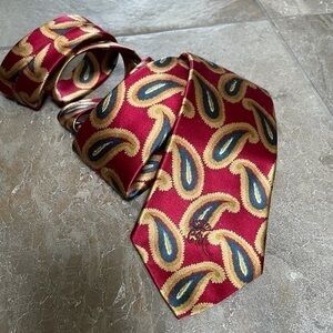 Countess Mara Red and Gold Men’s Silk Tie